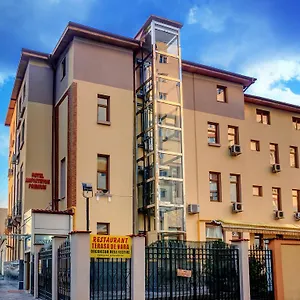 Amphitryon Bucureşti