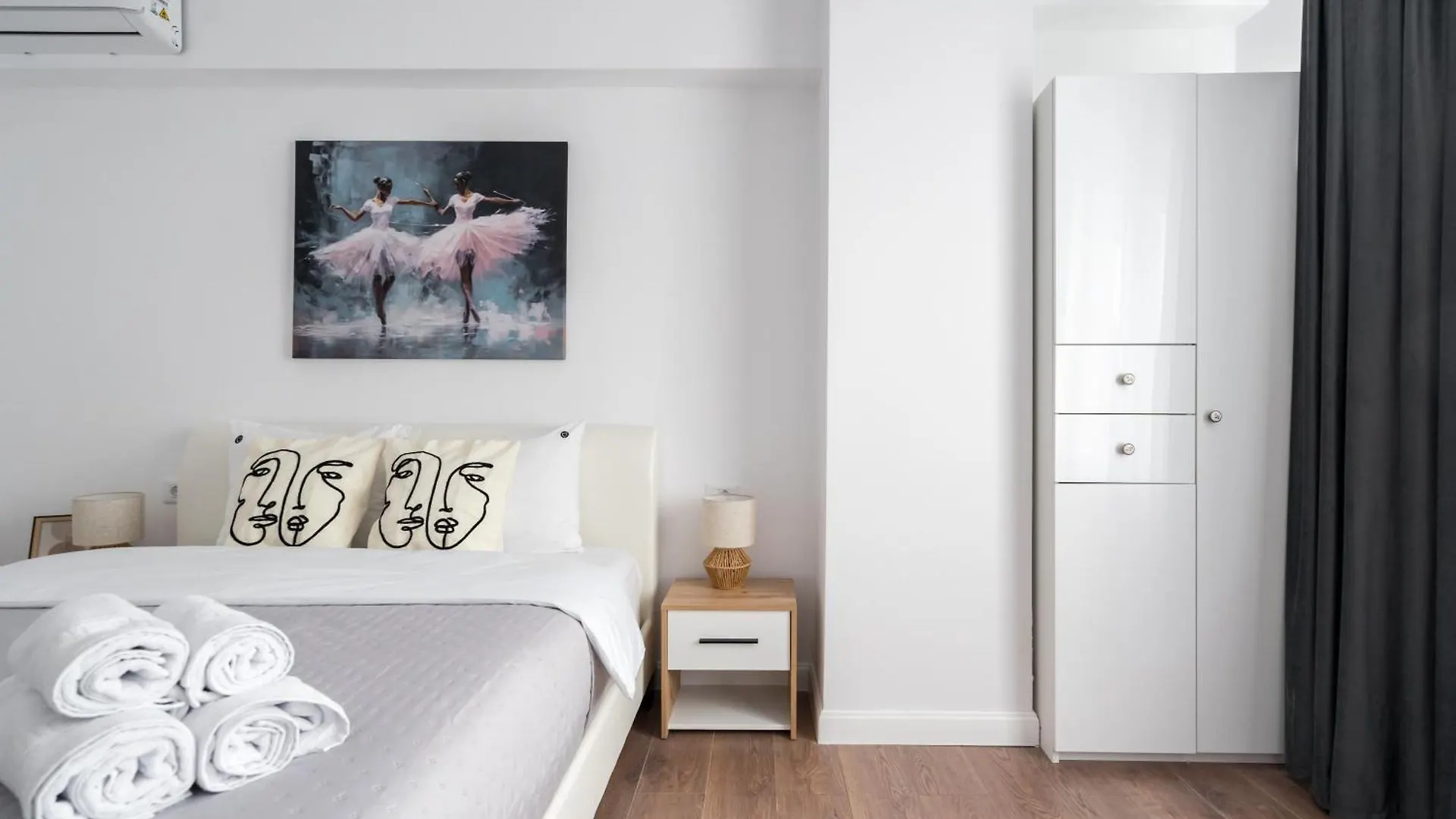 Pop Up Aparthotel Bucureşti 0*,