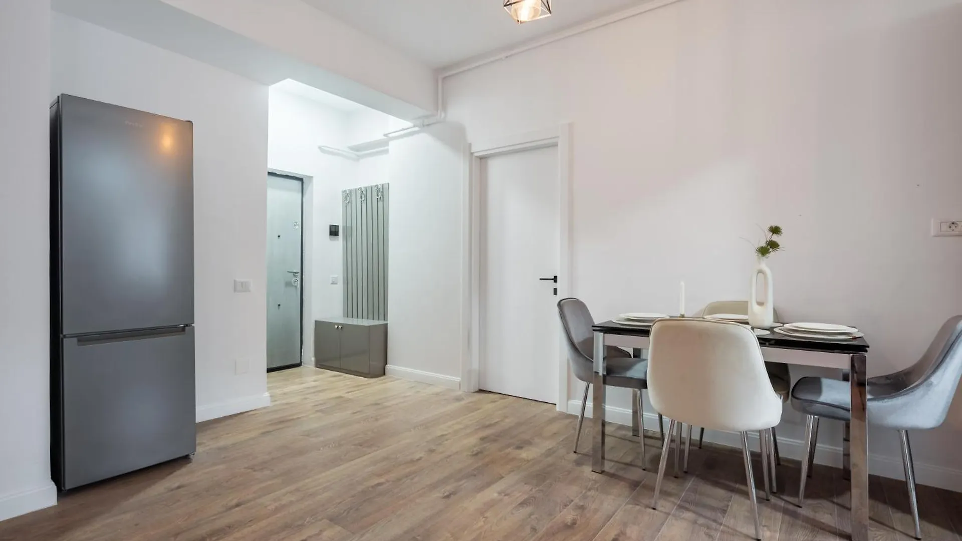 Pop Up Aparthotel Bucureşti